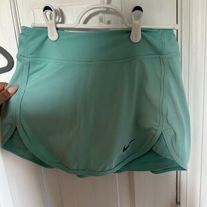nike athletic tennis/sport skirt